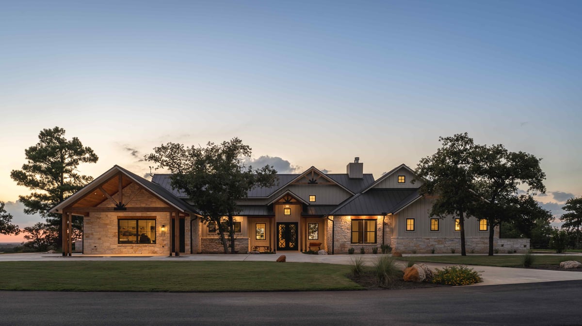 Modern Central Texas Farmhouse Style Home | J Bryant Boyd