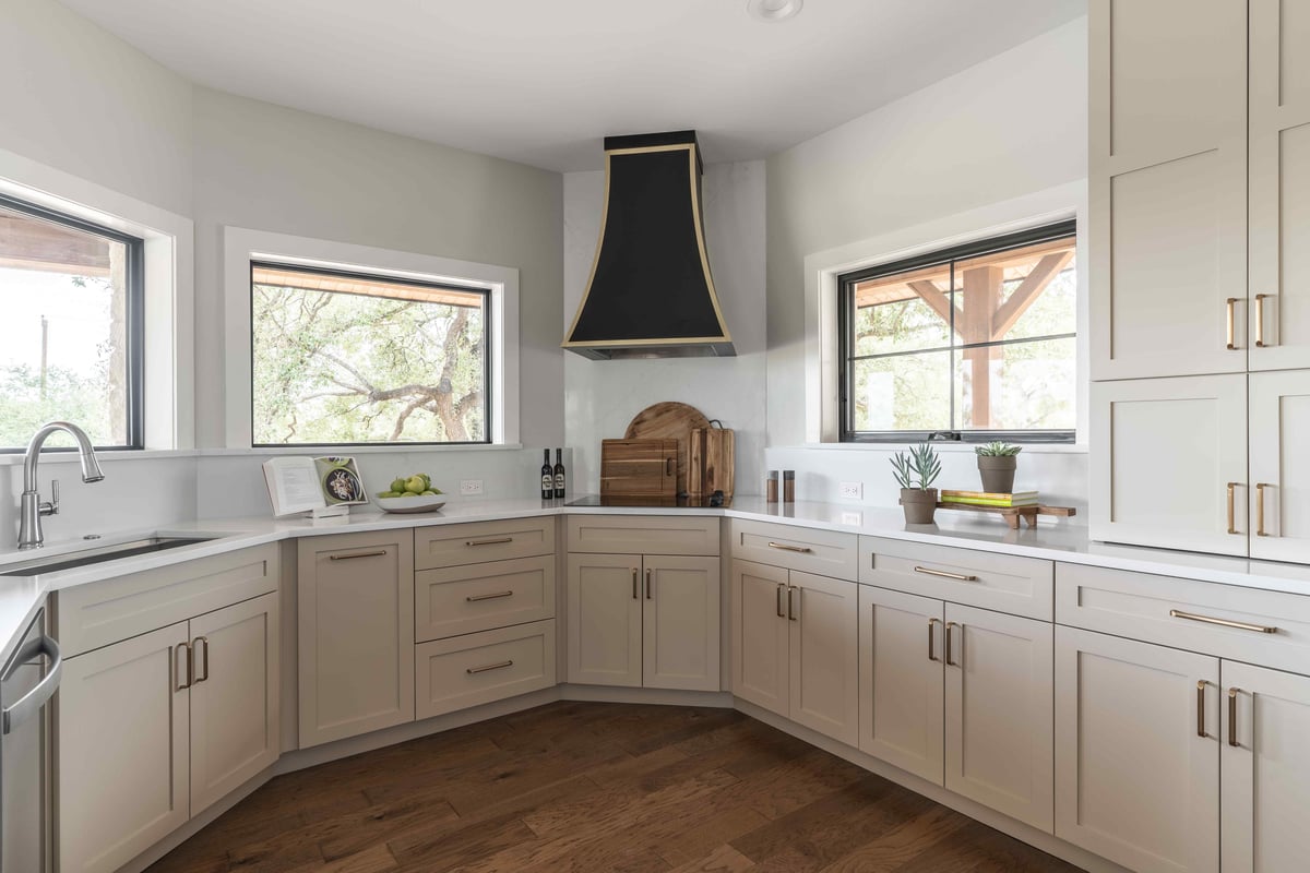 Kitchen with modern hood vent | J Bryant Boyd